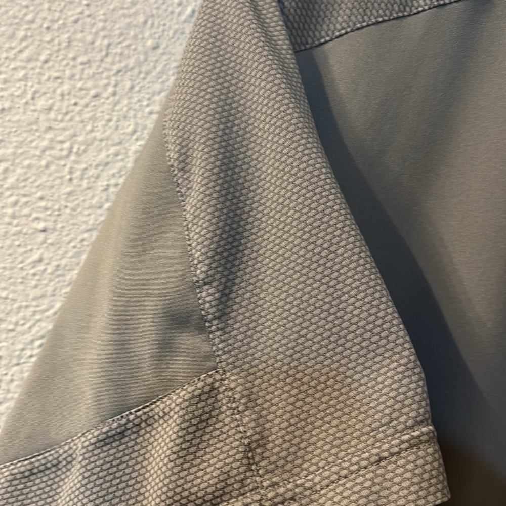 Adidas Climalite Basic Tee Size Large - image 3